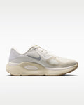 Nike Structure Plus Men's (Light Khaki/Sail/Gum Light Brown/Metallic Silver)